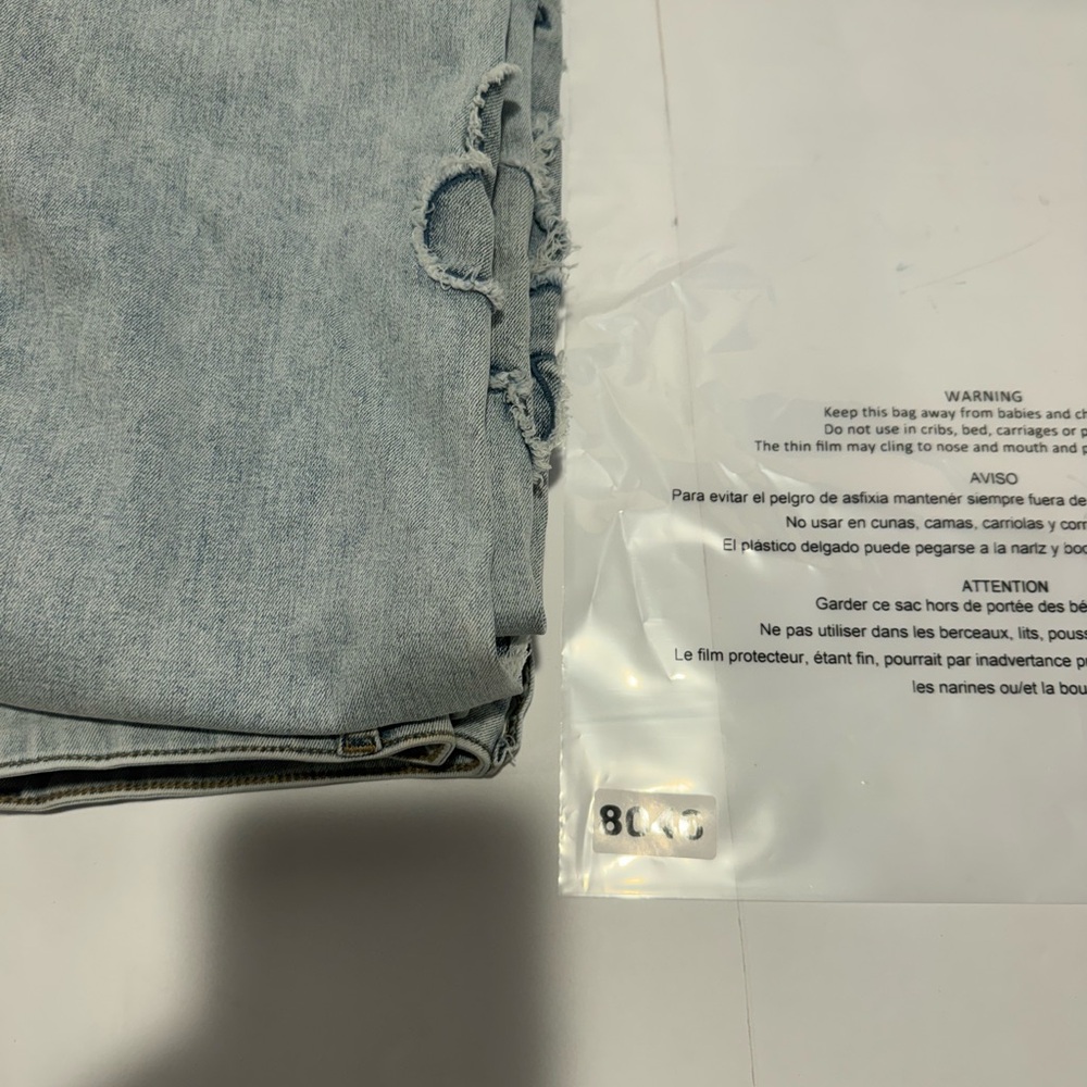 Ashley Mason Premium Distressed Patchwork Jeans L… - image 7